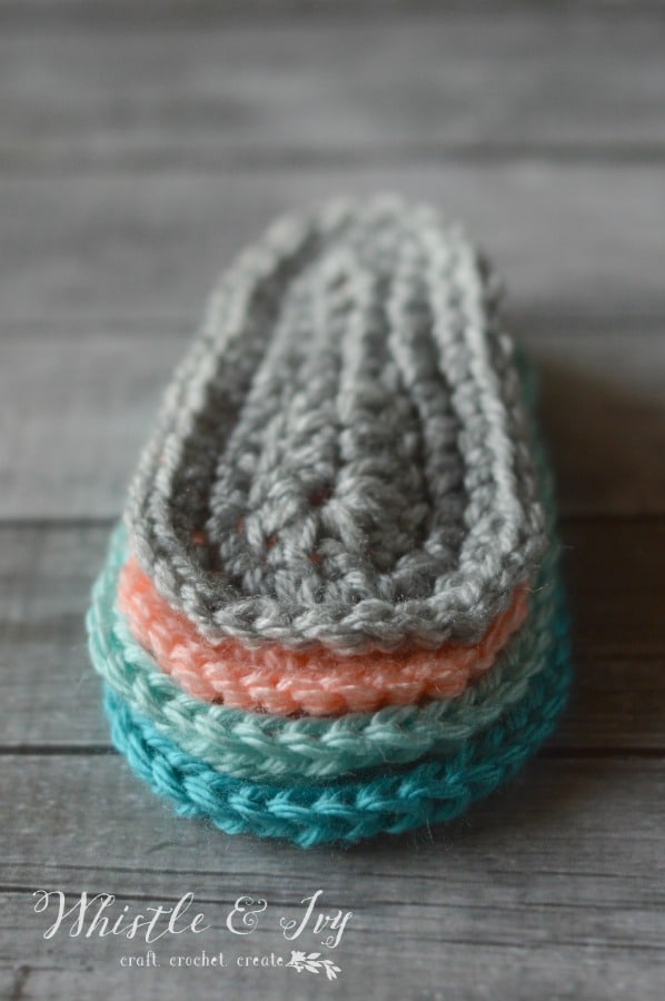 Make your own creations with this basic baby sole pattern | Whistle and Ivy