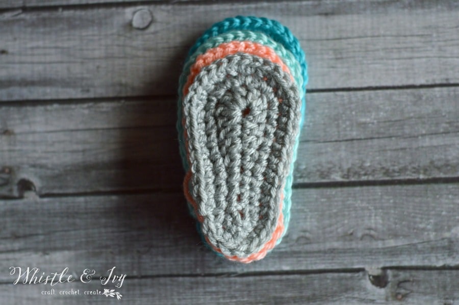 Make your own creations with this basic baby sole pattern | Whistle and Ivy