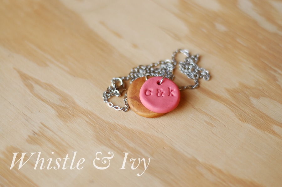 These beautiful monogrammed clay pendants are easy to make and fun to wear! Get the free tutorial by Whistle and Ivy
