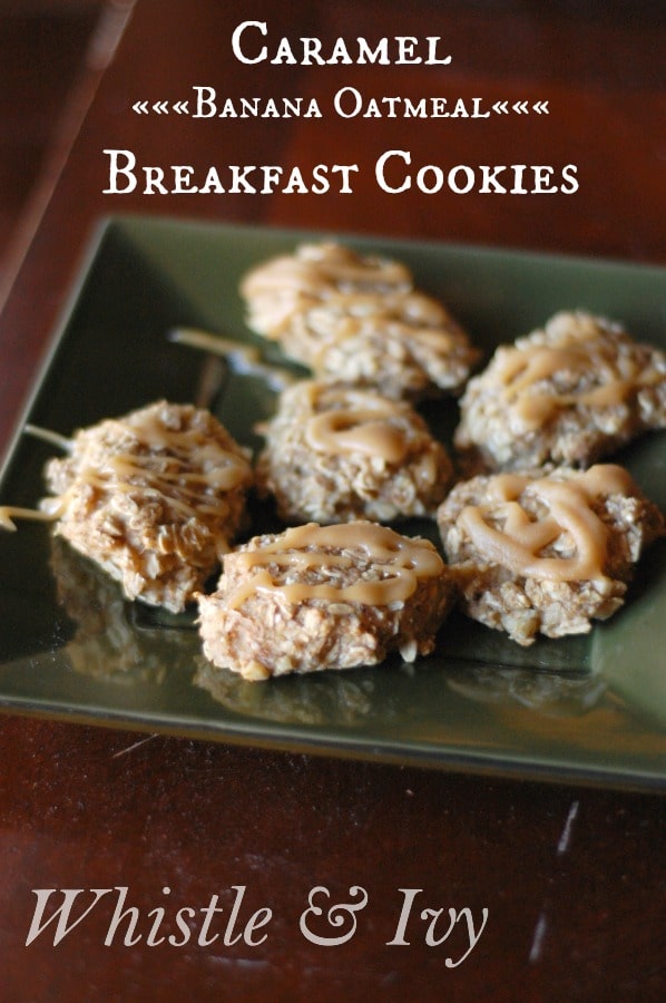Caramel Banana Oatmeal Breakfast Cookies - Perfect filling on-the-go cookie recipe. No added sugar in the cookie dough!