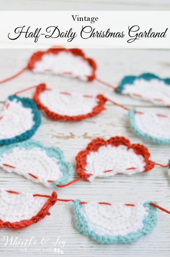 Free Crochet Pattern - Bring the holidays into your home with his simple and fun vintage half doily Christmas Garland. 
