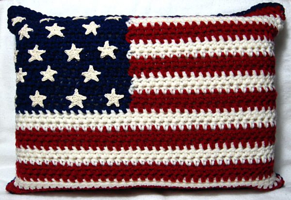 12 Free Patriotic Crochet Projects - Find some patriotic crochet inspiration with these fun projects to make this month. 