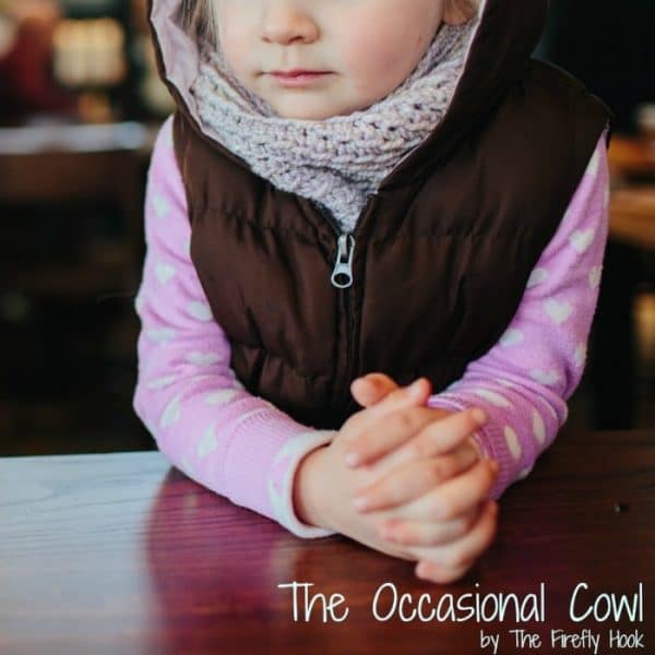 The Occasional Cowl by The Firefly Hook | DIY Crochet Cowl