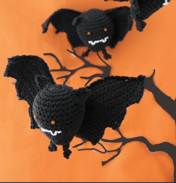 17 Fabulously Spooky Halloween Crochet Patterns: Don't let this ghostly season pass by without crocheting some fun Halloween-themed projects! 