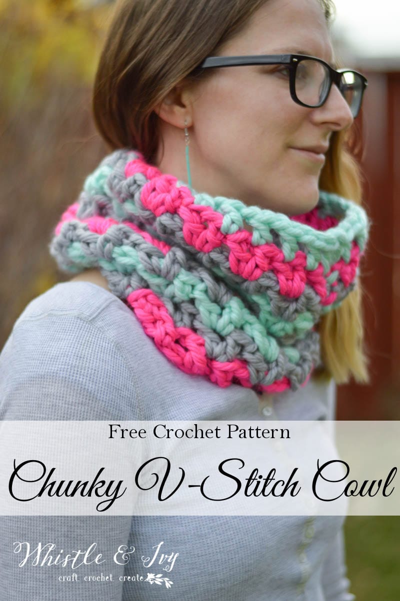Chunky V-Stitch Cowl Crochet Pattern