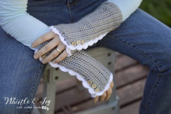crochet arm warmers free pattern vintage style with buttons