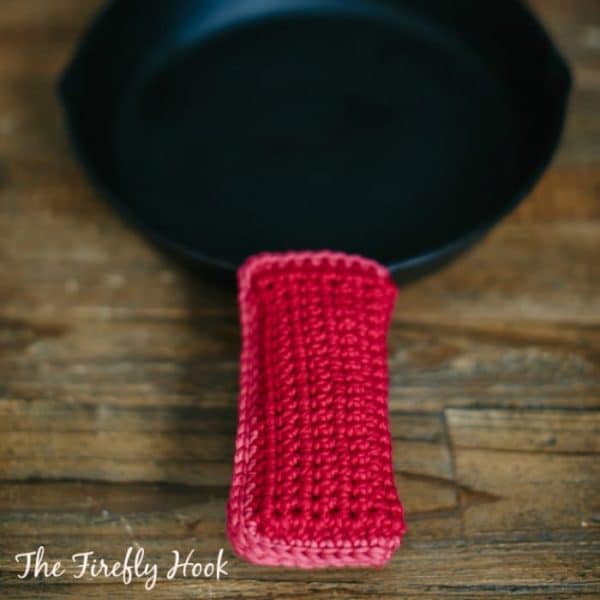 Free Pattern: Double-Layered Handle Holder by The Firefly Hook - Whistle  and Ivy