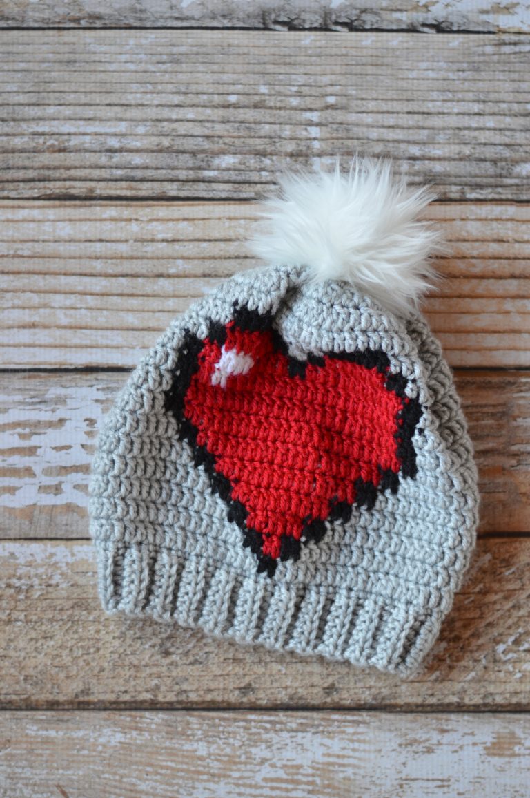 Crochet 8-Bit Heart Slouchy – Crochet Pattern