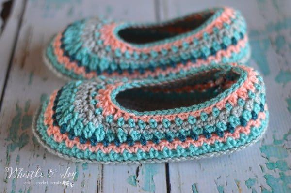 Crochet Pattern: Galilee Crochet Slippers | These gorgeous (and easy) slippers feature beautiful color changes. Cozy for your feet and fun to make. 