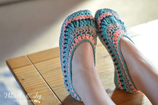 Crochet Pattern: Galilee Crochet Slippers | These gorgeous (and easy) slippers feature beautiful color changes. Cozy for your feet and fun to make. 