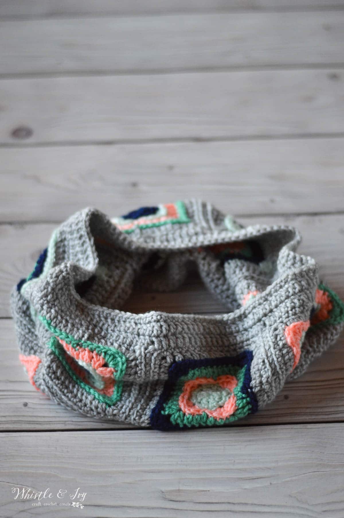 Crochet Granny Square Cowl Pattern