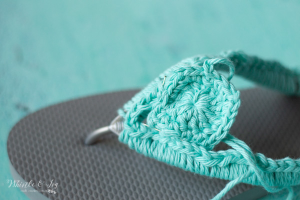 adding crochet to foam flip flops