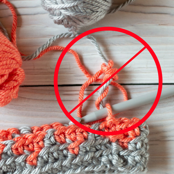 how to keep yarn from getting tangled when crocheting with two colors