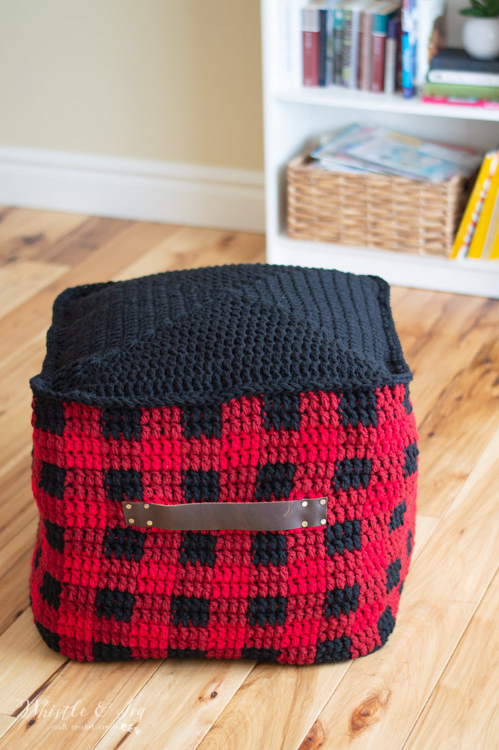 Crochet Plaid Floor Pouf – Free Crochet Pattern