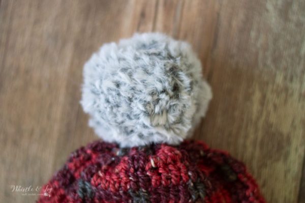 how to make a faux fur pom pom with fur yarn crochet pattern 