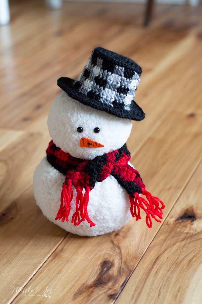 crochet snowman plaid crochet pattern 