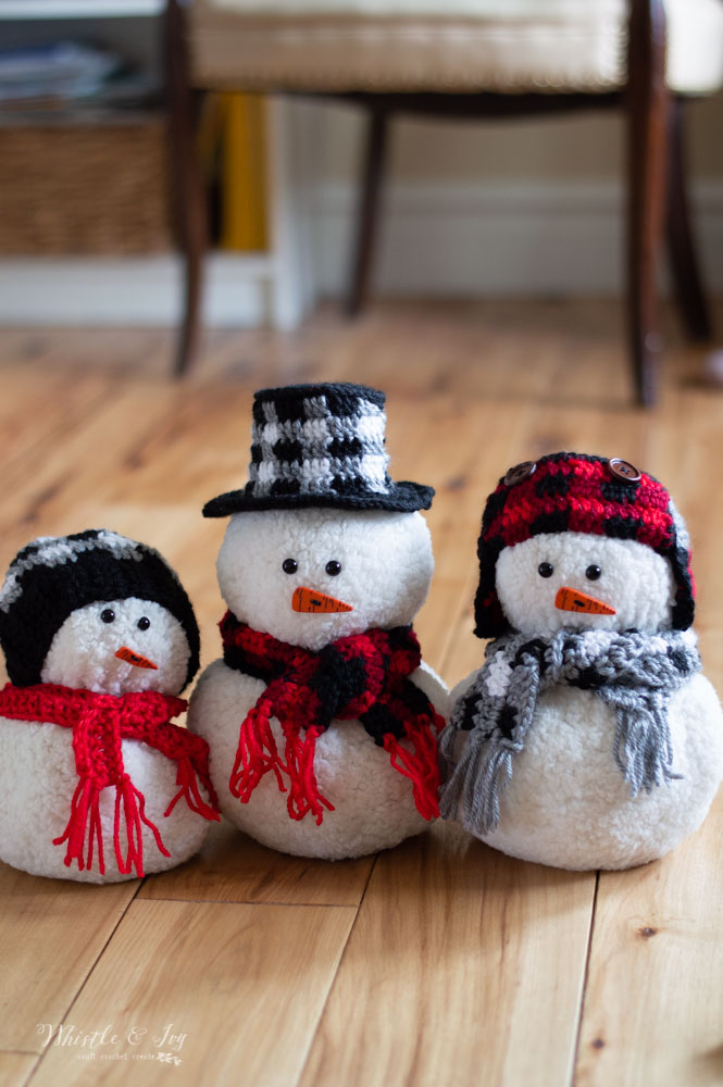 Sheepskin and Crochet Snowman – Crochet Pattern