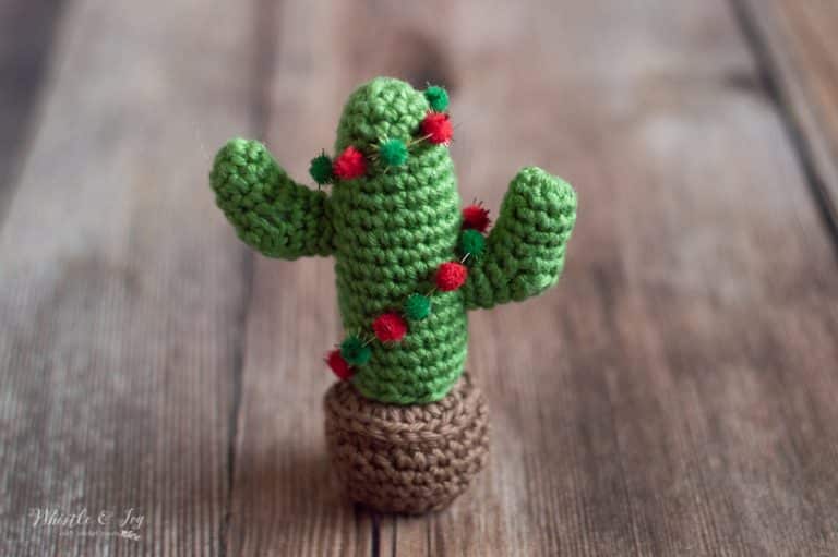 Crochet Cactus Ornament – Free Crochet Pattern
