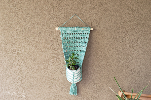 Faux Macrame Crochet Wall Hanging Planter – Crochet Pattern