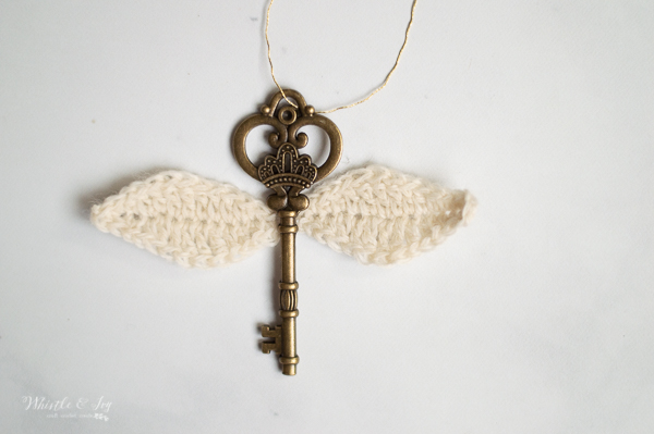 crochet flying keys Harry Potter diy ornaments pattern 