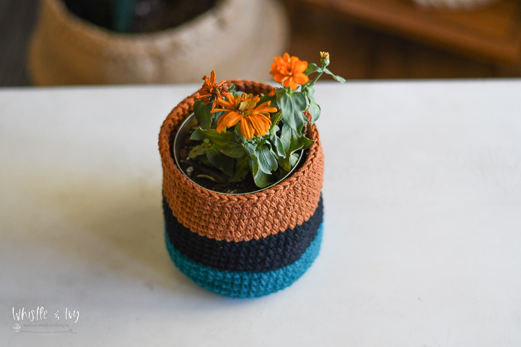 crochet basket for tin can and make a planter 