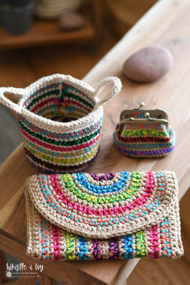 modern crochet clutch  colorful crochet patterns colorful crochet basket 
Free crochet pattern 